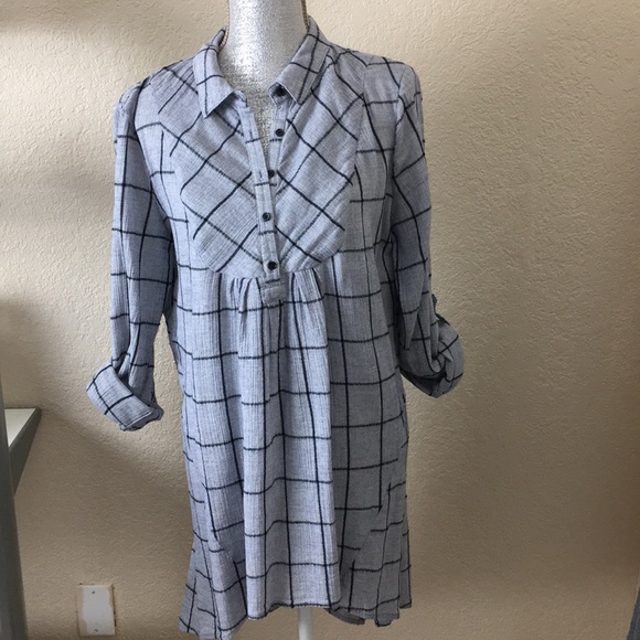 SOLD! Sundance hi-lo dress - Picture 5 of 6